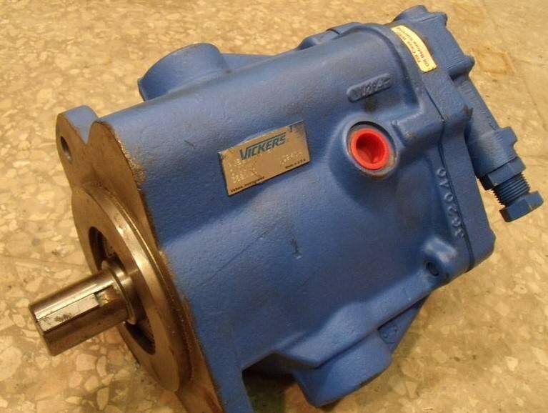 Ремонт гидросистемы Volvo EC210B и Замена сервоуправления