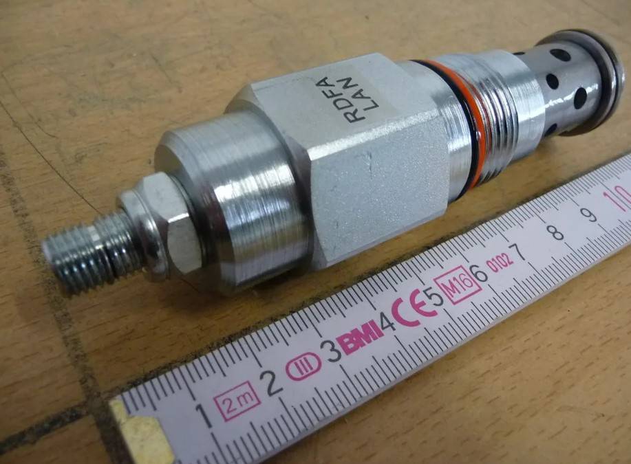 Диагностика гидрораспределителя Komatsu PC200-8 с использованием осциллографа